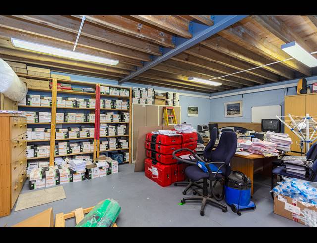398M² BUILDING FOR SALE IN MARCONI BEAM INDUSTRIA
